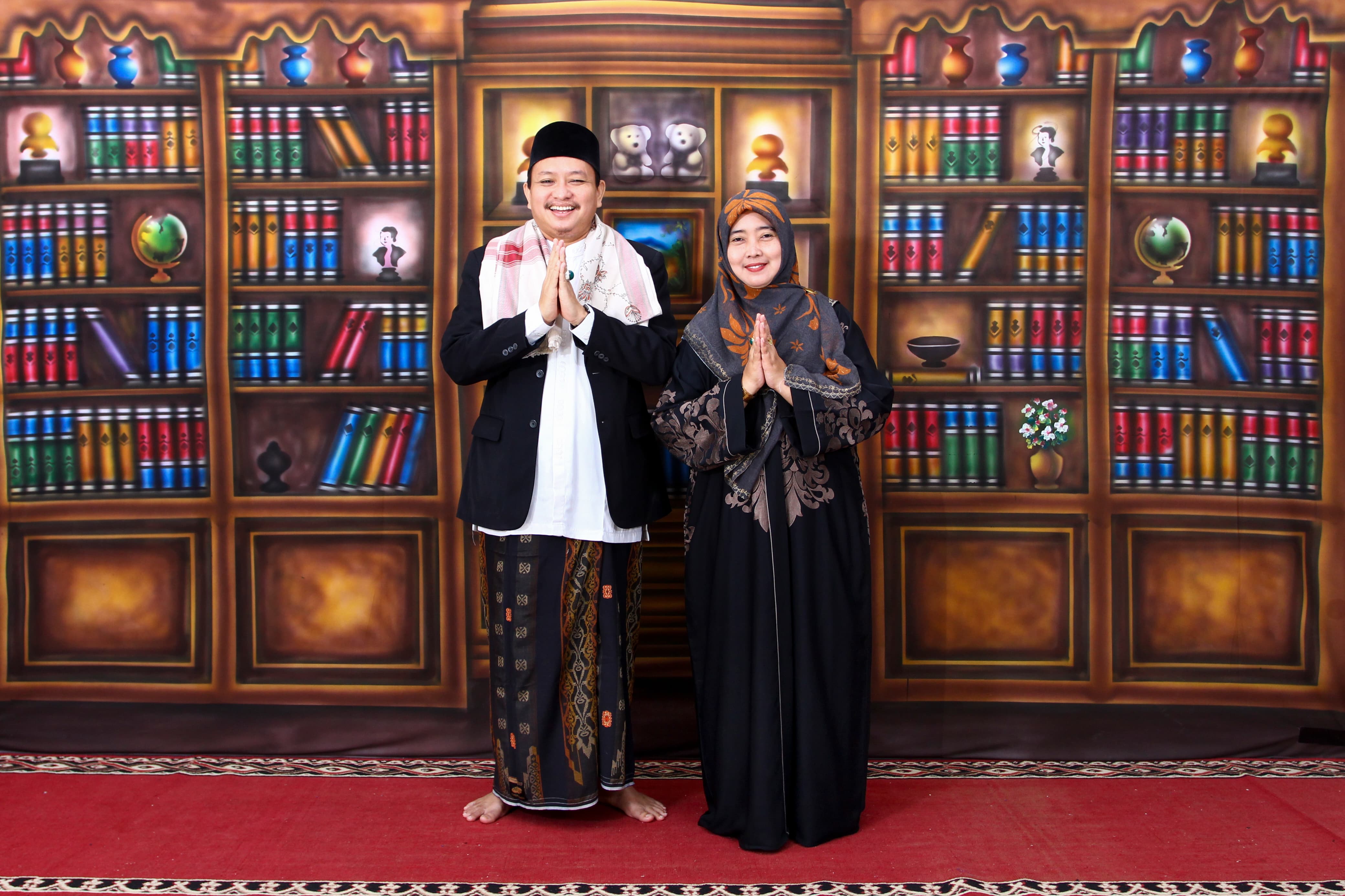 KH. Badrul Khotim dan Keluarga